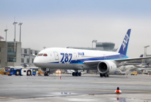 Erstmals landete am 21.1.2012 eine Boeing 787 der ANA am Flughafen Frankfurt, © Fraport AG