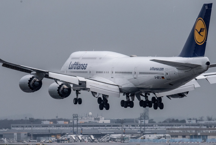 Lufthansa-Flug nach Toronto kehrt wegen Geruchs in Kabine um, © dpa/Boris Roessler