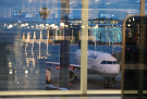 Lufthansa kritisiert schleppende Abläufe am Flughafen München, © dpa/Andreas Gebert