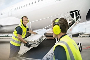 Von Beladung bis Betankung: Ground Handler wie AHS kümmern sich um alle Tätigkeiten rund um die Flugzeugabfertigung., © AeroGround