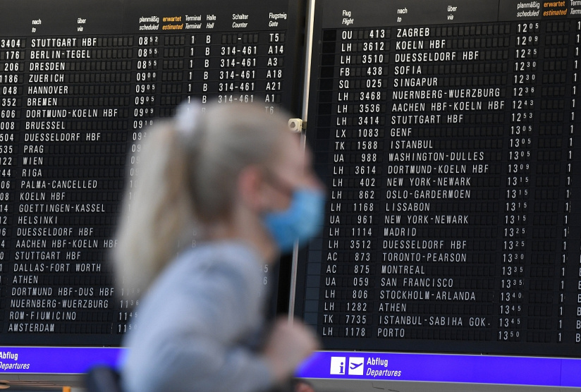Corona-Ausschuss: Expertin verneint Landeszuständigkeit für Einreiseverbote in Frankfurt, © dpa/Arne Dedert