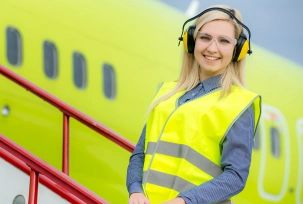Duty-Managerin am Flughafen (Symbolbild)., © Adobe Stock/Agnormark