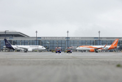 Lufthansa und Easyjet eröffnen den BER., © Flughafen Berlin Brandenburg GmbH/Thomas Truschel/Photothek