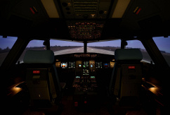 Das Cockpit eines A320-Neo-Flugsimulators von Wizz Air., © Wizz Air