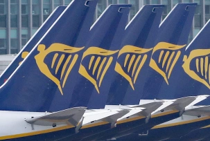 Ryanair-Flugzeuge stehen am Flughafen Dublin., © DPA/Niall Carson/PA Wire