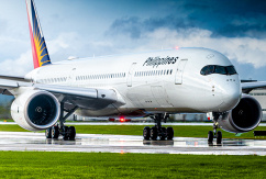 Airbus A350 der Philippines Airlines, © AirTeamImages.com/Derek Macpherson