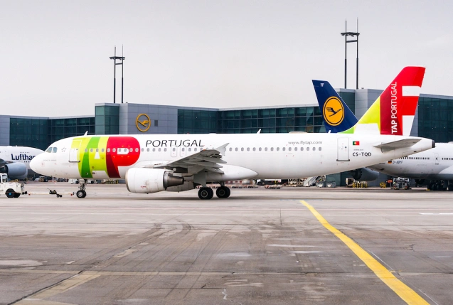 Tap und Lufthansa, © AirTeamImages.com/Felix Gottwald