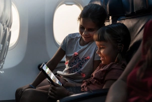 Mit der "Kinder Media Box" bieten die Lufthansa-Airlines neuen kindgerechten Digital-Content., © Media Carrier Solutions