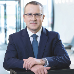 Robert Machtlinger, Vorstandsvorsitzender der FACC, © FACC