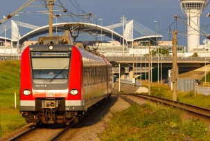 S-Bahn am Flughafen München., © Adobe Stock/Markus Mainka