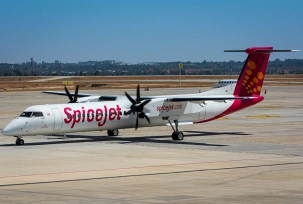 Bombardier Dash 8-Q 400 von Spicejet., © AirTeamImages.com/Roman Becker