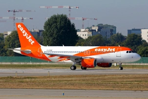 Airbus A319 von Easyjet am Flughafen Mailand-Linate., © AirTeamImages.com/Carlo Marcora