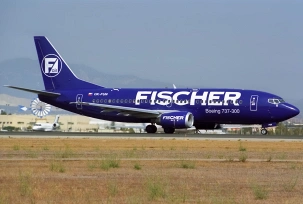 Eine Boeing 737-300 von Fischer Air., © AirTeamImages.com/TMTaviation