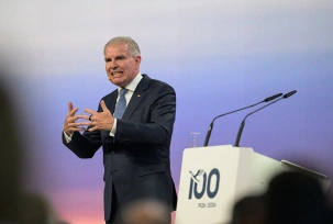 Carsten Spohr, Vorstander Lufthansa, spricht auf der Veranstaltung zum 100. Lufthansa-Jubiläum., © DPA/Hannes P Albert