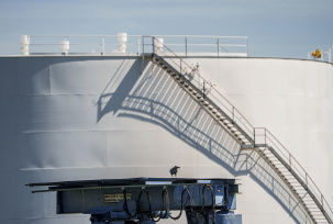 Tanklager von Unitank am Flughafen Frankfurt., © DPA/Andreas Arnold