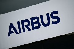 Der Airbus-Schriftzug., © DPA/Sebastian Christoph Gollnow