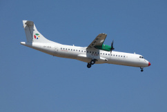 Die ATR 72 der DAT im Anflug aus Linz kommenden in Frankfurt, das Unternehmen ist in Skandinavien, Italien und Österreich auf geförderten Strecken unterwegs., © Detlef Döbberthin