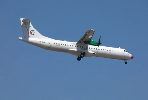 Die ATR 72 der DAT im Anflug aus Linz kommenden in Frankfurt, das Unternehmen ist in Skandinavien, Italien und Österreich auf geförderten Strecken unterwegs., © Detlef Döbberthin