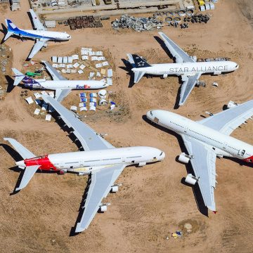 Zwei Airbus A380 von Qantas zerlegt in in Victorville., © AirTeamImages.com/Felix Gottwald