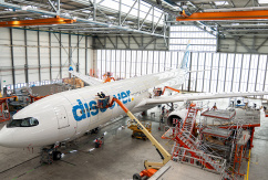 Airbus A330 von Discover Airlines wird mit Aeroshark ausgestattet., © Lufthansa Technik